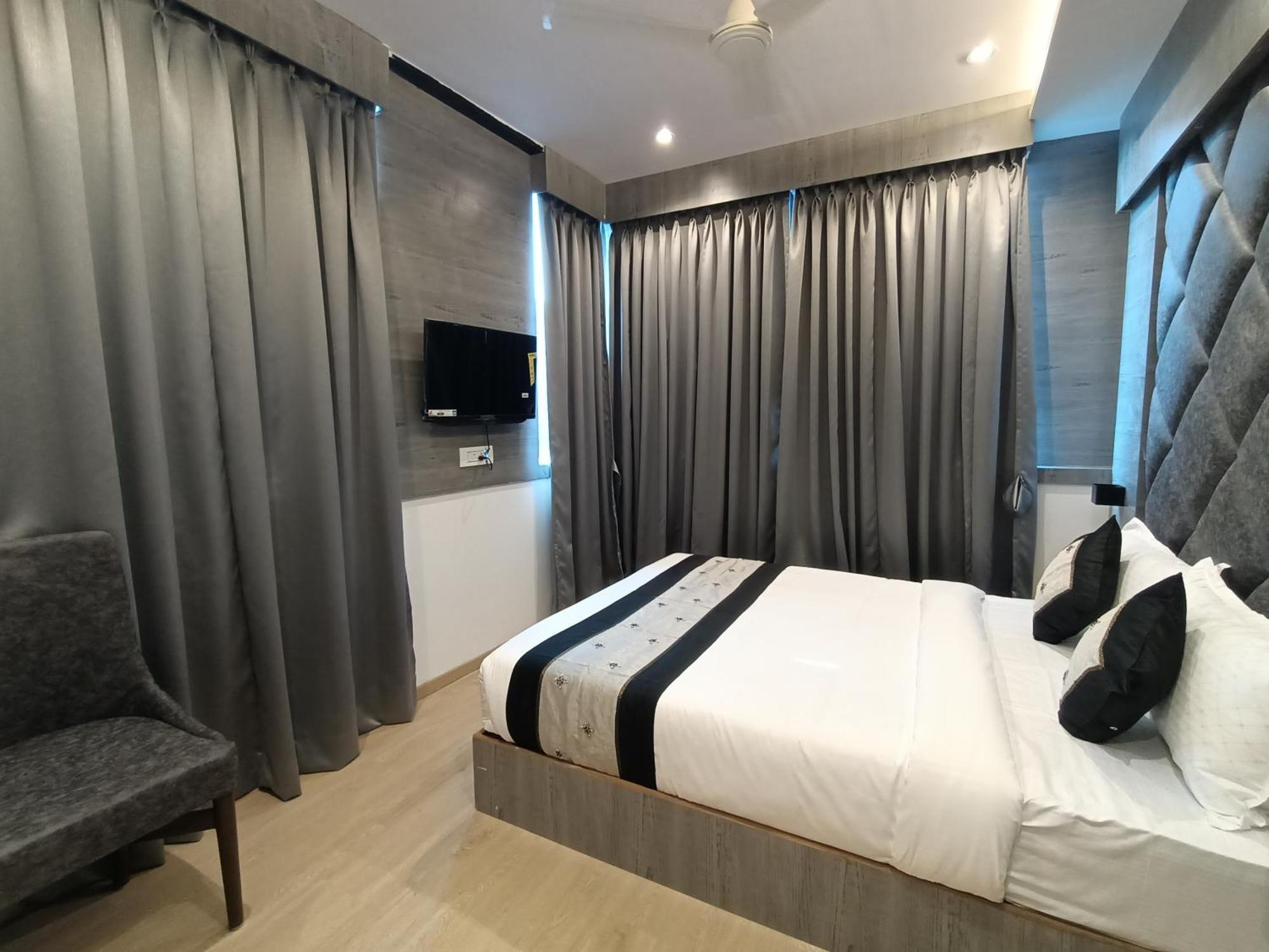 Hotel Beverly Palace Santacruz - Near Bkc - Mumbai Airport T1 Buitenkant foto